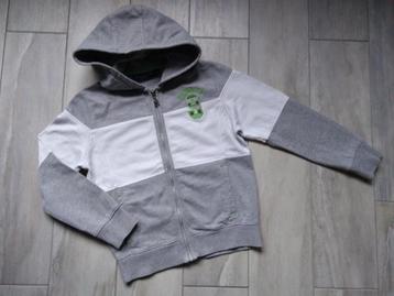 ★ M128 - Trui met kap McGregor beschikbaar voor biedingen