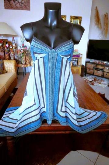 chic blauw leuke jurk beschikbaar voor biedingen