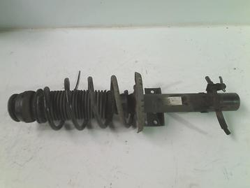 VEERPOOT LINKS VOOR Volkswagen Polo V (6R) (6r0413031bf) beschikbaar voor biedingen