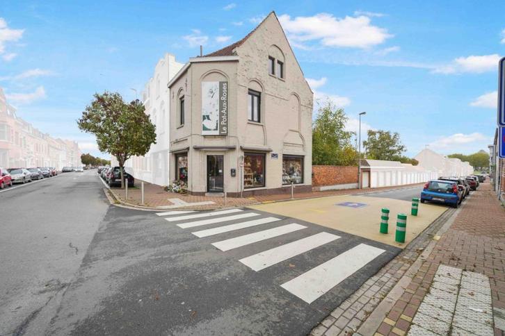 Commerce à deux pas du centre de COMINES !, Zakelijke goederen, Bedrijfs Onroerend goed, Woon- Werkruimte, Koop