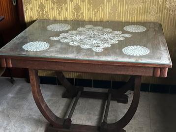 Houten tafel met speciale voet, Enlèvement