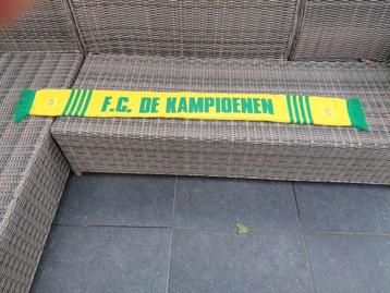 Lange Fc De Kampioenen sjaal. beschikbaar voor biedingen