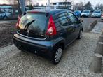 Peugeot 107 benzine gekeurd garantie, Auto's, Peugeot, Voorwielaandrijving, Stof, Zwart, Zwart