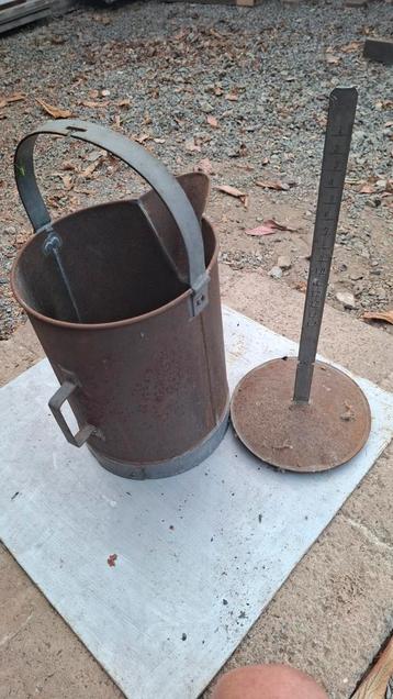 Cruche á lait avec jauge de mesure, Enlèvement, Utilisé