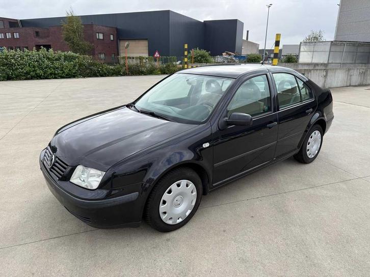 VOLKSWAGEN - 2000 - BORA - Personenauto, Auto's, Volkswagen, Bedrijf, Bora, Overige brandstoffen, Euro 3, Overige carrosserie