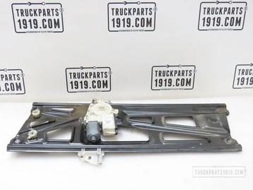 DAF 1881914 Raammechanisme Li. DAF XF beschikbaar voor biedingen