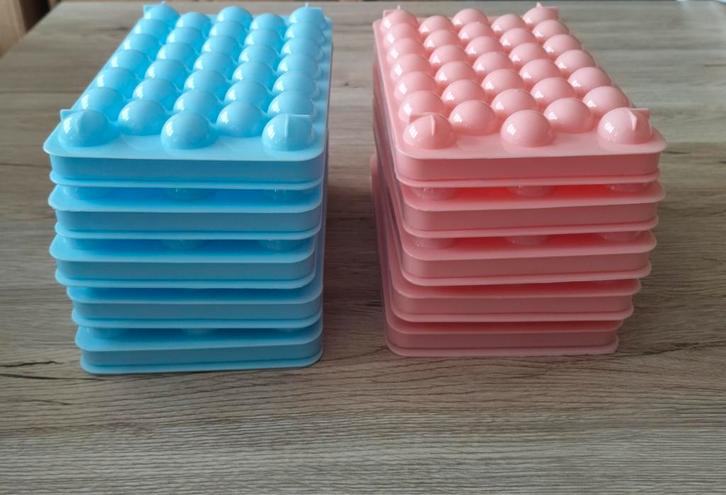 Set van twee ijsblokjesvormpjes met deksel, Elektronische apparatuur, IJsmachines, Ophalen of Verzenden