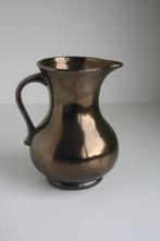 Bronskleurig kannetje – Prinknash Abbey Pottery, Ophalen of Verzenden