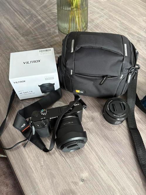 Sony a6000 avec 16-50mm et 56mm/1.7, sacoche, 2 batteries, Audio, Tv en Foto, Fotocamera's Digitaal, Zo goed als nieuw, Sony, Ophalen