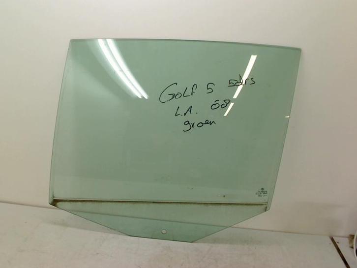 VITRE ARRIERE GAUCHE Volkswagen Golf V (1K1), Autos : Pièces & Accessoires, Vitres & Accessoires, Volkswagen, Utilisé