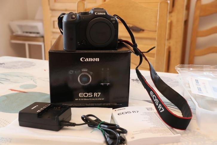 canon EOS R 7 + adaptateur canon EF pour monture RF, Audio, Tv en Foto, Fotocamera's Digitaal, Zo goed als nieuw, Spiegelreflex