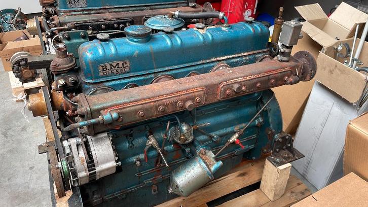 2x BMC Scheepsmotoren met Velvet koppeling, Sports nautiques & Bateaux, Moteurs Hors-bord & In-bord, Utilisé, Diesel, Moteur in-bord