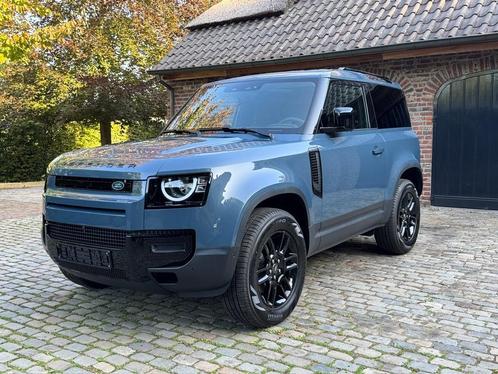 Land Rover Defender D200 Lichte vracht €61.900 + BTW, Auto's, Land Rover, Bedrijf, 360° camera, 4x4, ABS, Achteruitrijcamera, Adaptieve lichten