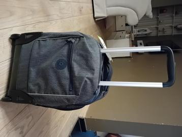 Kipling trolley donkerblauw beschikbaar voor biedingen