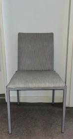 GRATIS 4 grijze eettafel stoelen (ophalen), Huis en Inrichting, Stoelen, Grijs, Vier, Gebruikt, Metaal