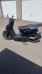 Niu, Fietsen en Brommers, Ophalen, Gebruikt, Niu