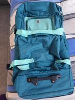 Reistas op wieltjes en handvat., Handtassen en Accessoires, Tassen | Reistassen en Weekendtassen, Ophalen, Wieltjes