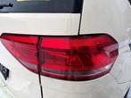Feu arrière droit d'un Volkswagen Touran, Volkswagen, -, 3 mois de garantie, Utilisé
