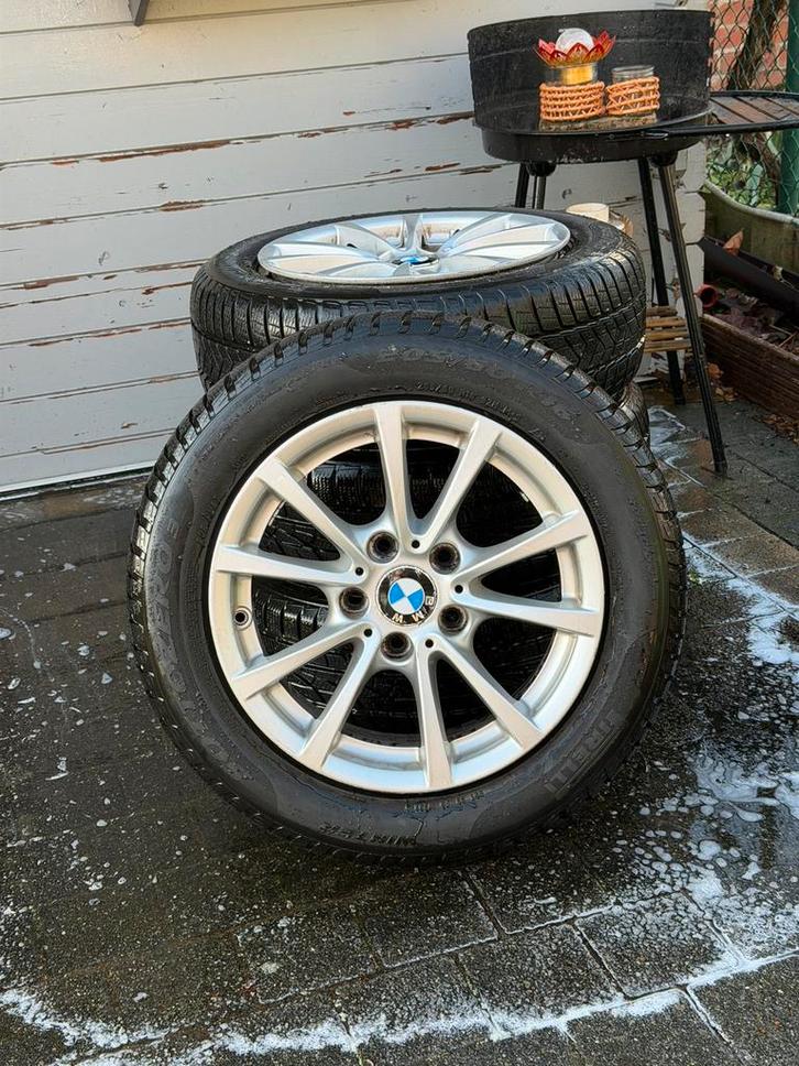 BMW velgen met winterbanden – 16 inch, Auto-onderdelen, Banden en Velgen, Band(en), Winterbanden, 16 inch, Personenwagen, Gebruikt