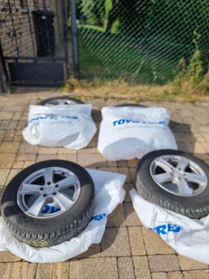 Kit hiver (jantes Dezent + pneus Vredestein) - VW Sharan, Auto-onderdelen, Banden en Velgen, Banden en Velgen, Winterbanden, 16 inch