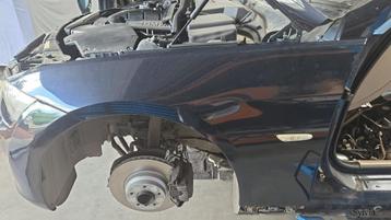 Voorscherm Spatbord linksvoor BMW 3 serie E92 E93 + LCi Mona beschikbaar voor biedingen