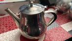 Metalen theepot, Ophalen