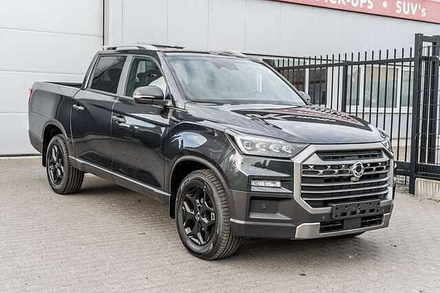 SsangYong Musso Grand 2.2D 4X4 Black Edition - Automaat -, Auto's, SsangYong, Bedrijf, Overige modellen, 4x4, ABS, Adaptive Cruise Control