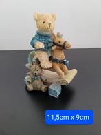 Klein beertje met schommelpaard, Collections, Statues & Figurines, Enlèvement ou Envoi, Comme neuf