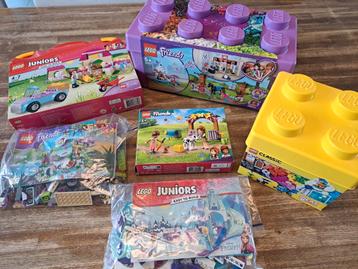 Lego lot friends frozen classic beschikbaar voor biedingen