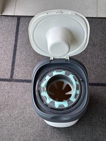 Tommee Tippee Twist & Click Luieremmer beschikbaar voor biedingen