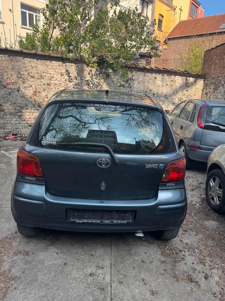 Toyota yaris essence prête à être immatriculé, Autos, Toyota, Entreprise, Yaris, Essence, Euro 4, 5 portes, Boîte manuelle, Enlèvement
