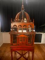 papegaaien met kooi, Papegaai