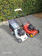 2 benzine grasmaaiers zelftrekkes met werk aan., Tuin en Terras, Grasmaaiers, Ophalen, Zo goed als nieuw