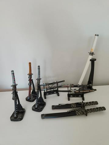 Collection de couteaux/épées de samouraï, Enlèvement ou Envoi, Comme neuf