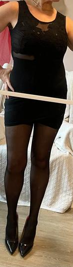 In Vogue Paris petite robe noire en tulle (L- > plutôt S/M), Vêtements | Femmes, Robes, Taille 38/40 (M), In vogue, Enlèvement ou Envoi