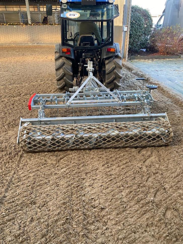 Sentier de piste, Animaux & Accessoires, Box & Pâturages