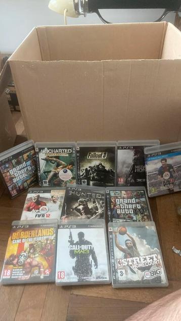 PlayStation 3 met verschillende spelletjes beschikbaar voor biedingen