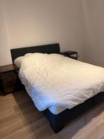 Lit avec sommier à ressorts et tables de chevet, Maison & Meubles, Gris, Tissu, Enlèvement, Utilisé