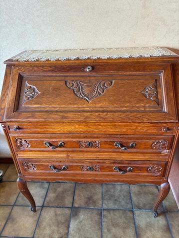Secretaire in Louis XV-stijl – massief eik met sleutel beschikbaar voor biedingen