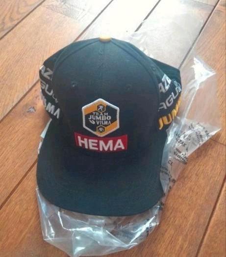 Jumbo Visma. Officiële podiumpet. Wout van Aert., Verzamelen, Sportartikelen en Voetbal, Nieuw, Ophalen of Verzenden