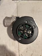 Ventilator Vaillant TurboMAX 837, Doe-het-zelf en Bouw, Ventilatie en Afzuiging, Ophalen, Zo goed als nieuw, Ventilator