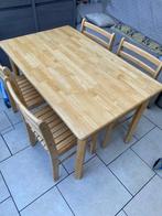 Stevige houten tafel+4 stoelen, Huis en Inrichting, Ophalen