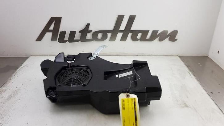 SUBWOOFER Audi S3 Sportback (8PA) (|8P4035382C|), Autos : Pièces & Accessoires, Autres pièces automobiles, Audi, Utilisé