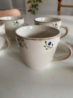 8 kopjes met olijftakjes versiering, Antiek en Kunst, Ophalen of Verzenden