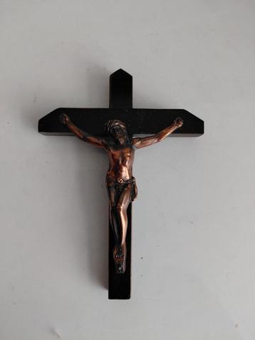 Kruis beschikbaar voor biedingen