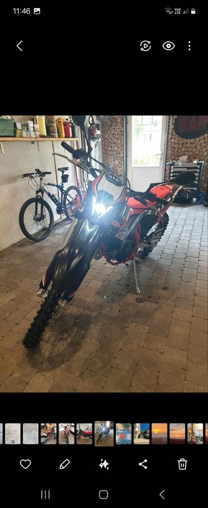 Beta 125cc 4T met 1400km, Fietsen en Brommers, Brommers | Crossbrommers, Zo goed als nieuw, Overige merken, Ophalen