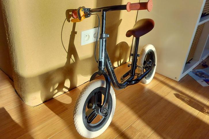 Loopfiets BTWN 10 inch, Fietsen en Brommers, Fietsen | Kinderfietsjes, Zo goed als nieuw, Minder dan 16 inch, Ophalen