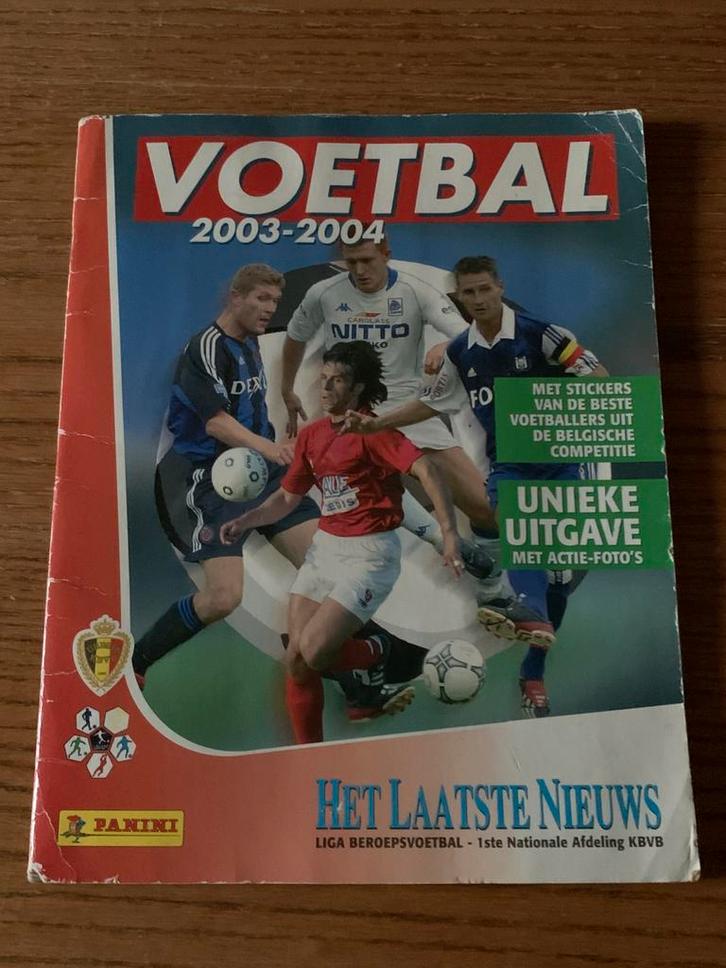 PANINI VOETBAL 2003-2004 HET LAATSTE NIEUWS, Verzamelen, Sportartikelen en Voetbal, Ophalen of Verzenden