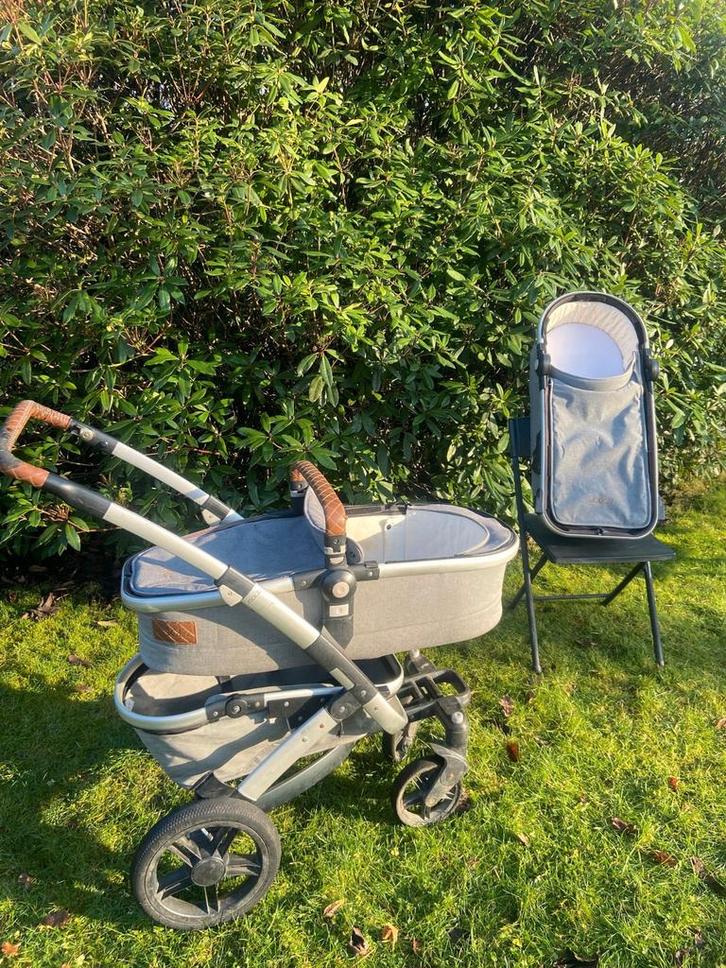 Buggy Joolz Geo2, base très utilisée, 2 mois, etc., excellen, Enfants & Bébés, Buggys, Enlèvement