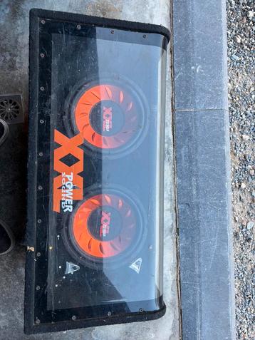 Subwoofer auto 400watt beschikbaar voor biedingen